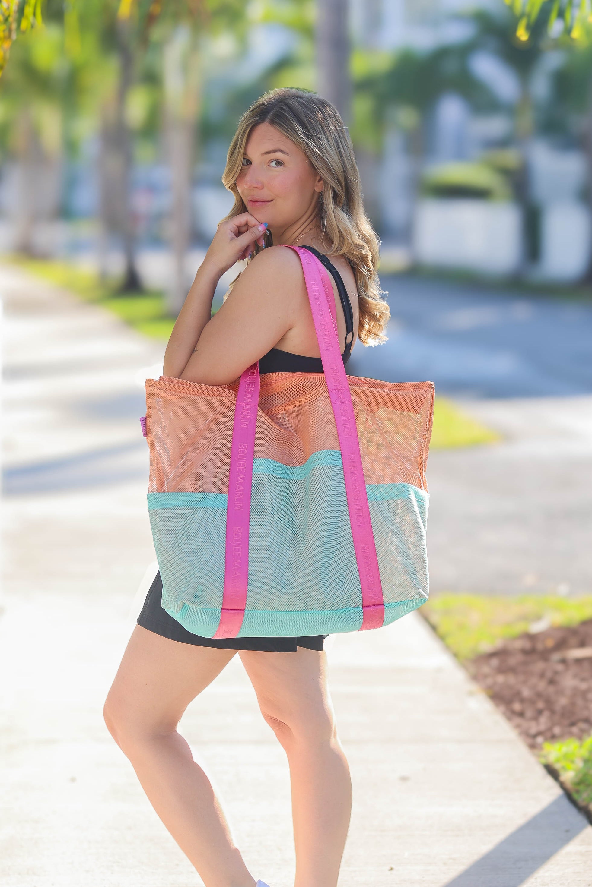 Boujee Beach Bag - Starfish Coral